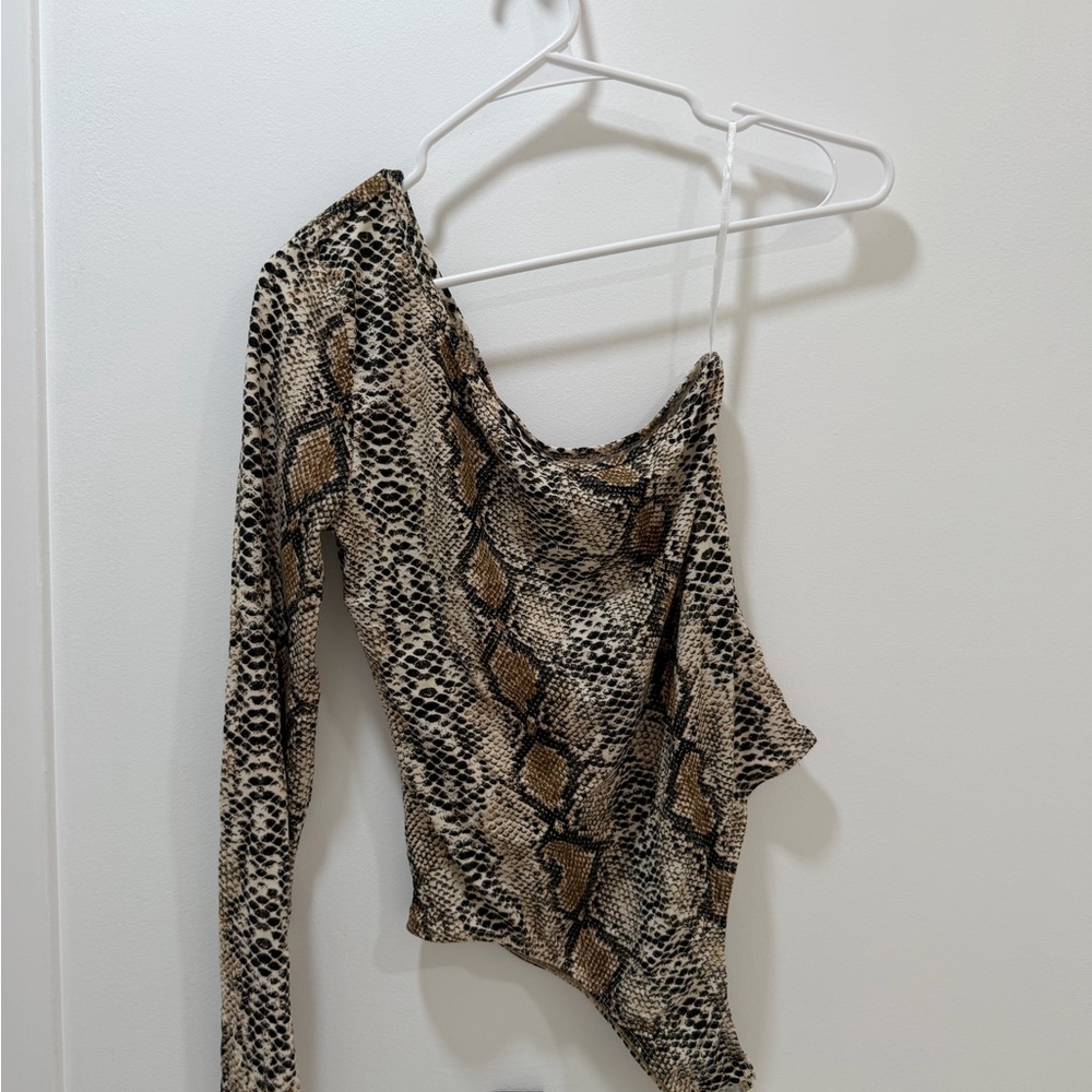 SHEIN Snake Print One-Shoulder Bodysuit